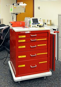 Emergency crash cart